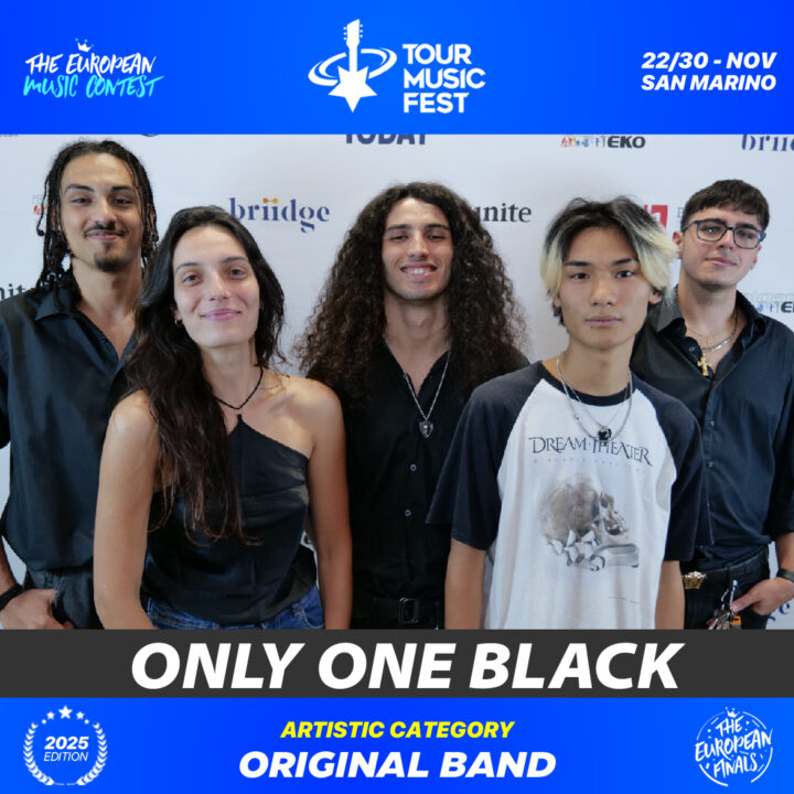 I167710 - Only One Black-01(1)