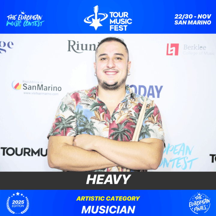 I176228 - Heavy - Andrés Santos Maestre-POST