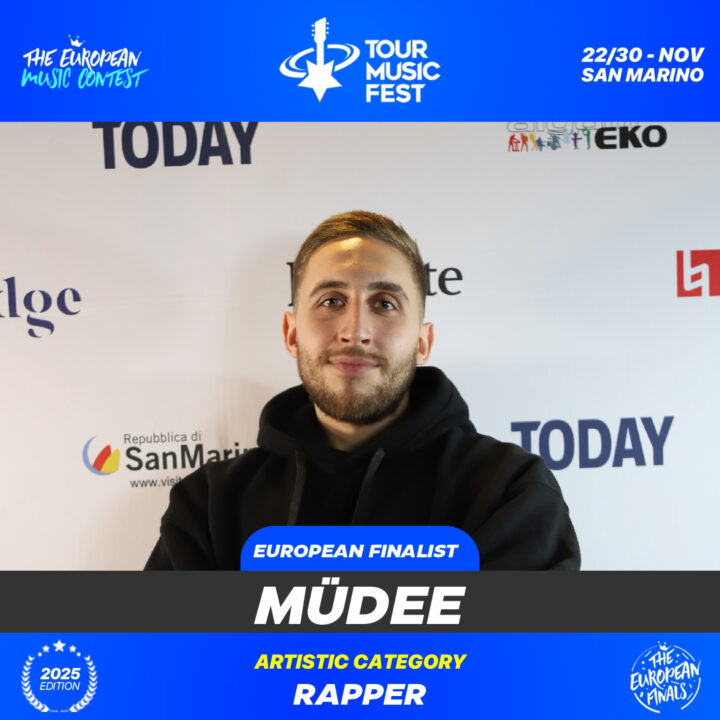 I178048 - Müdee - Maksymilian Ciempa-01