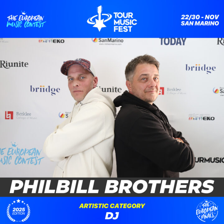 I181336 - PhilBill Brothers - Phil Crow-01
