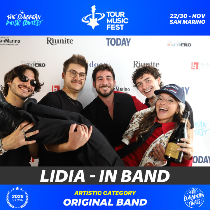 I185559 - Lidia - in band-01